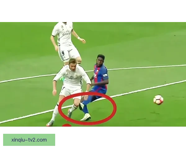 C罗因不雅动作被禁赛两场 球迷热议罚款与处罚争议 C罗因不雅动作被禁赛两场 球迷热议罚款与处罚争议